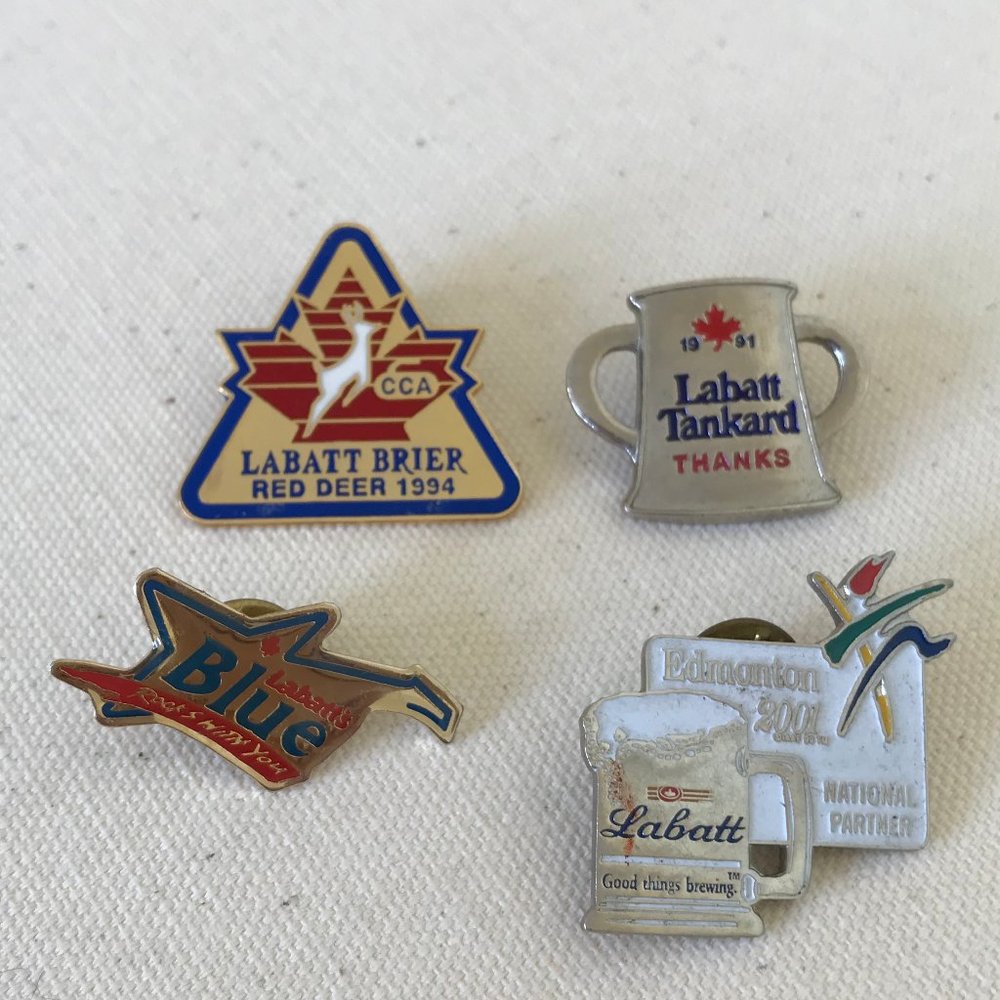 4 Pins Labatt Beer 1994 Brier 2001 Edmonton 1991 Vintage Badge Lapel Pins